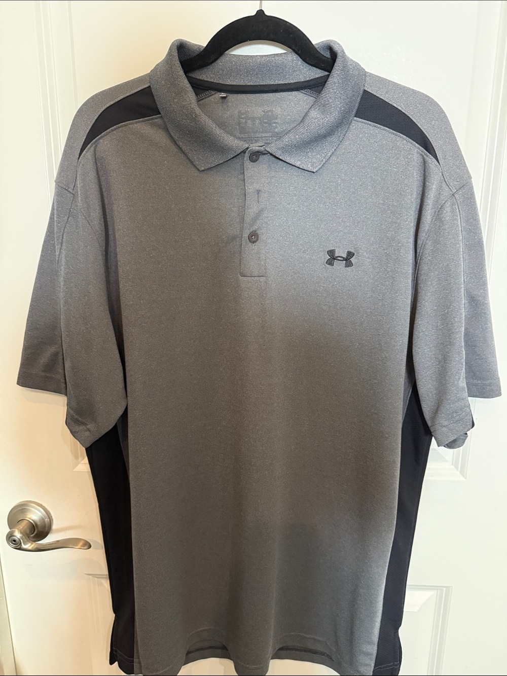 Under Armour Men’s Gray and Black Polo Performance Shirt